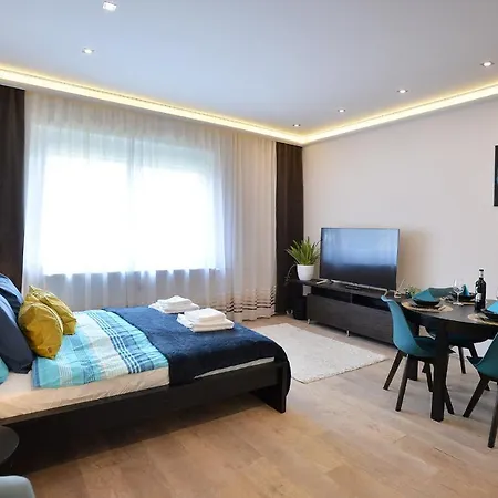 Netta 아파트 에게르